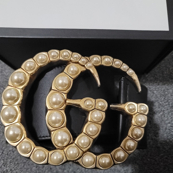 🌟Host pick🌟Authentic Gucci wide leather belt with Double G pearl - Picture 5 of 16